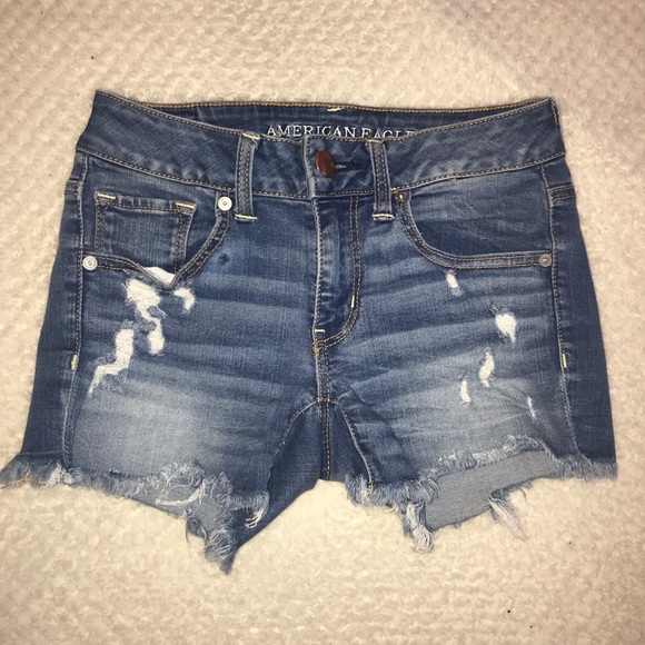 American Eagle Super Stretch Shorts Size 2 - Picture 1 of 4
